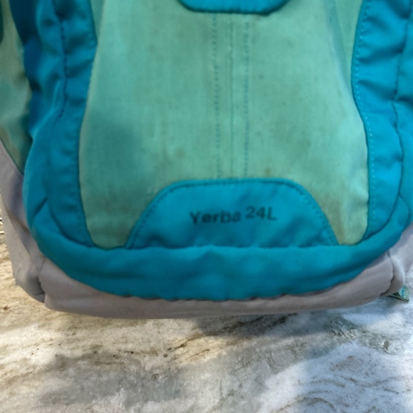 bike helmet for cats Mini Pet Motorcycle – Full Face Small Dogs & Cats, Under 10kg / 25cm Head, Fun Photo Prop Or Riding Accessory (Black/White/Red) small dog Sneak Peek: Hello Kitty's hgb_storage_attachment Color:Black Silver Flake & Red Butt BW30